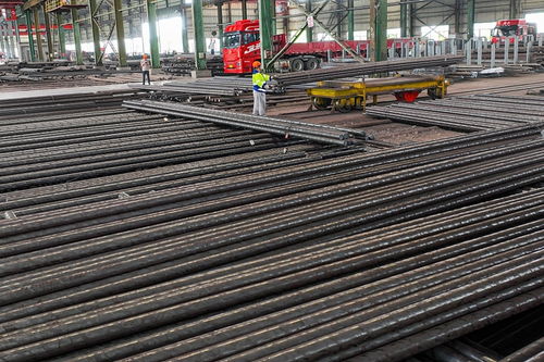 中国钢材2023年出口增幅显著 贸易摩擦风险加剧